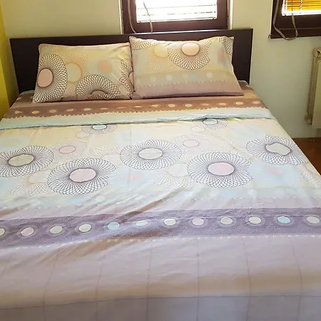 Nakov Next To Bus Station Appartement