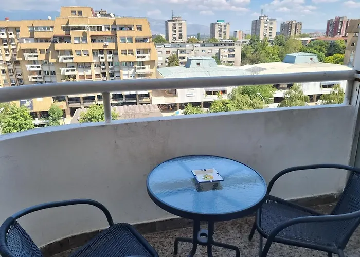 Nakov Next To Bus Station Apartment Skopje