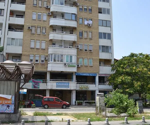 Nakov Next To Bus Station Apartment Skopje