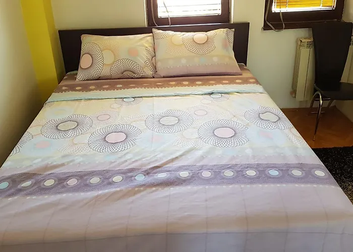 Nakov Next To Bus Station Appartement